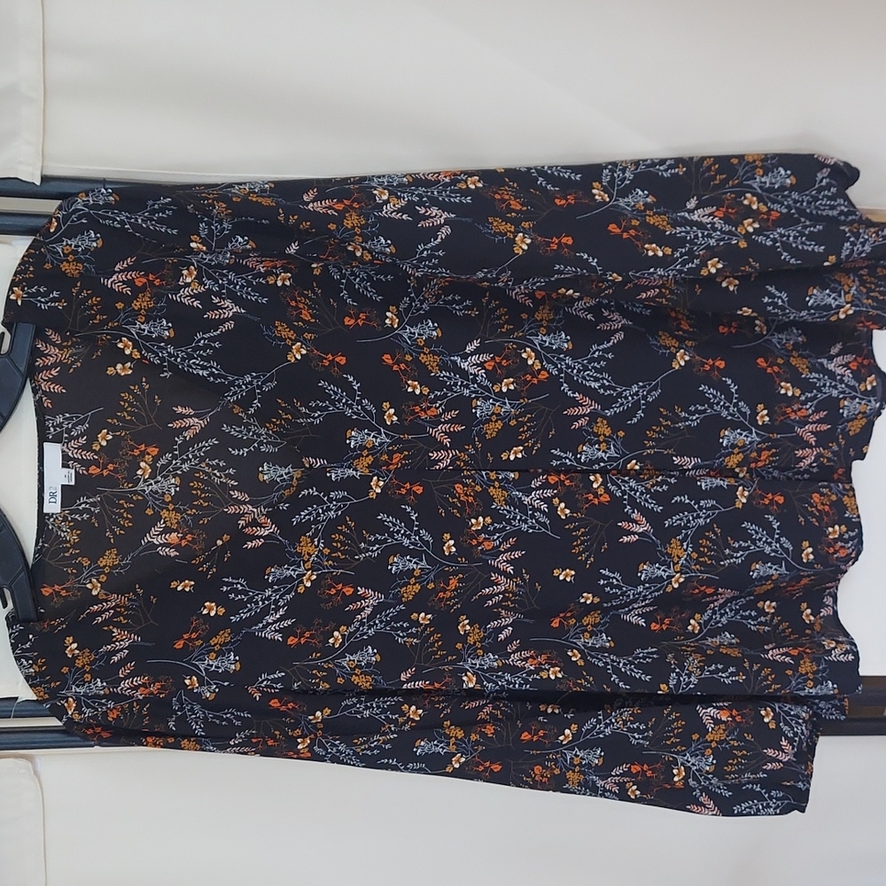 *LAST CHANCE! DR2 Front Pleated Top